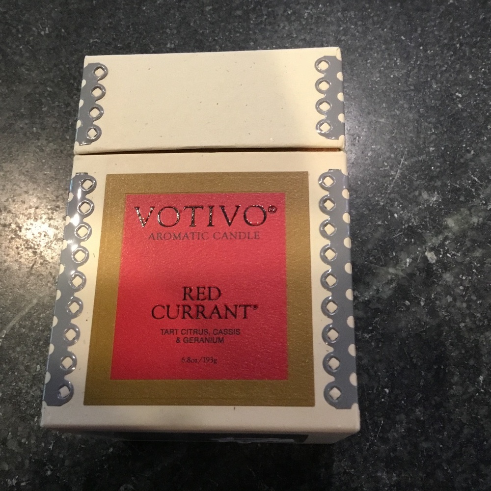 Votivo Red Currant candles
